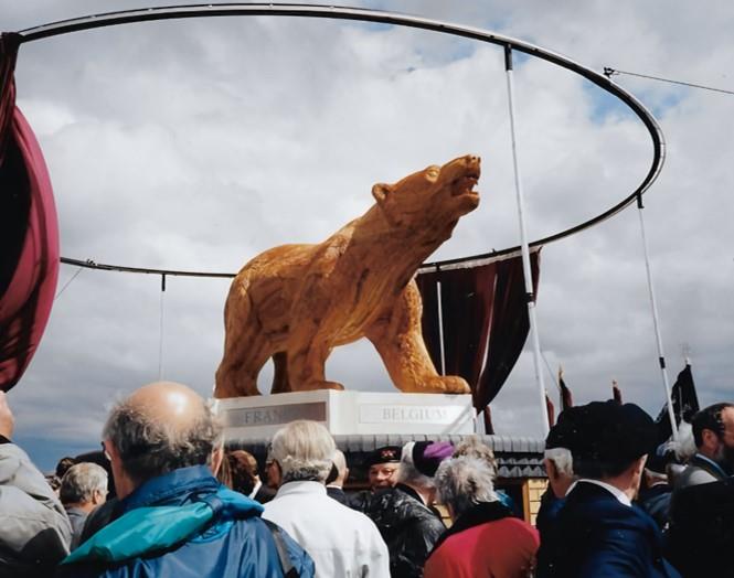 Polar Bear Memorial unveiling in 1997